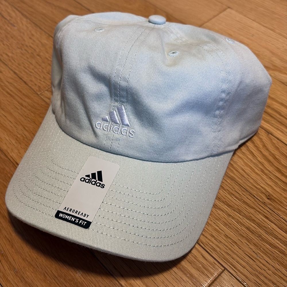 NWT Womens Fit Adidas Aeroready Hat Soft OS